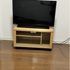 TOSHIBA32型テレビ(2018年製)とテレビ台