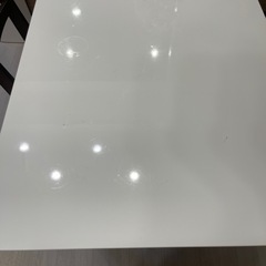 9/19夜までに決まりたいです。ニトリ　伸びるダイニングテーブル　回る椅子付き