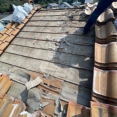 福岡県宗像市にて雨漏り補修工事：棟組み直し・瓦葺き直し