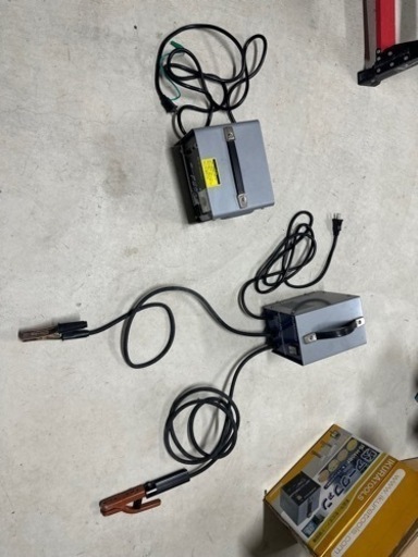 100V アーク溶接機と昇圧機
