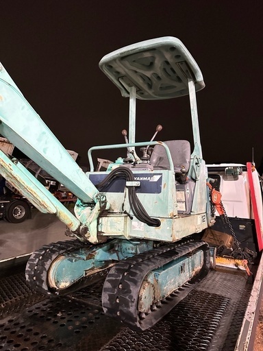 ヤンマー ユンボ ミニショベル 12ナンバー B12-2 の出品です。