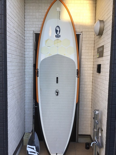 インフレータブルSUPレースボードSB airline14ft24”を譲ります。（当方