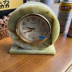 天然石置き時計　🕰️  SEIKO