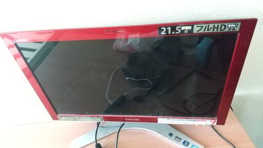 21.5型 TOSHIBA　dynabook Qosmio テレビチューナー付き一体型PC　D711 T7CRS