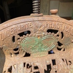 値下げしました。昭和レトロ　かき氷　シャビー　鋳物アイアンのかき氷機