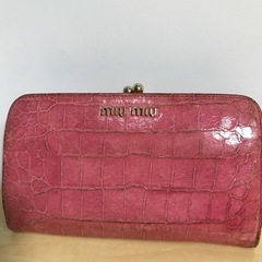 ☆値下げ☆M2309-619 miumiu 財布 使用感あり