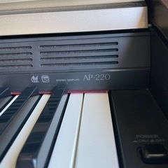 中古美品、配送可能CASIO 電子ピアノ CELVIANO AP-220BN88鍵盤