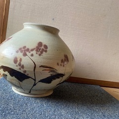 花瓶　きれい　レトロ　骨董品　花柄　D-３