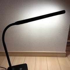 LEDデスクライト