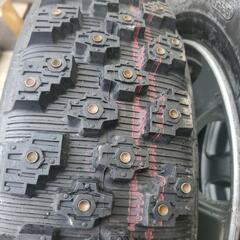 激安  スパイクタイヤ 13インチ ホイールセット