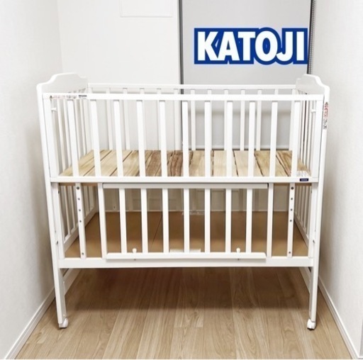 専用ページ★2点まとめ★ ベビーベッド カトージ 、ベビービョルン　バウンサー