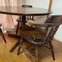 円卓　ダイニングテーブル　椅子3脚　