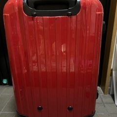 中古品スーツケース