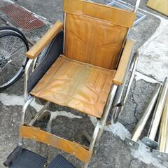 【取引中のため新規受付中止】車椅子