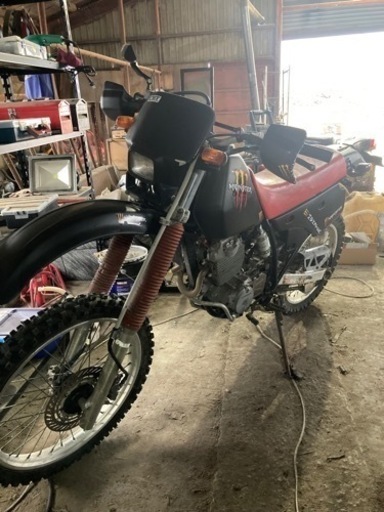ホンダ xlr250