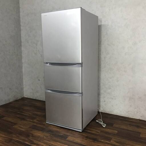WY6/59 東芝 TOUSHIBA ノンフロン冷凍冷蔵庫 GR-M33S(S) 2018年製 3ドア 330L シルバー 大容量 ※動作確認済み