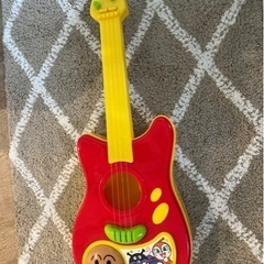 アンパンマン　おもちゃ　ギター