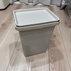 IKEA イケア HALLBAR ゴミ箱10L ライトグレー