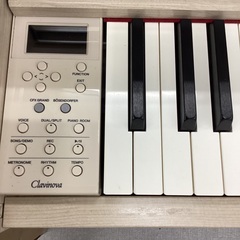 限定１台限り！！！　なかなか入荷しない白色！！！　ヤマハ　クラビノーバ　電子ピアノ　９８，０００円（税込）