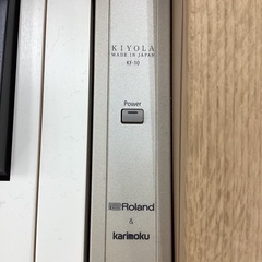 希少！！！　使用感少ない！！！　ローランドとカリモクコラボ！！！　電子ピアノ　１４８，０００円（税込）