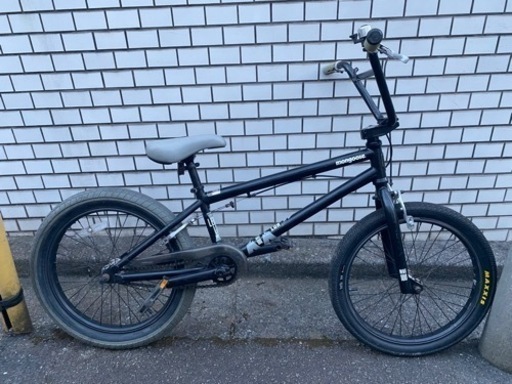 MONGOOSE BMX LEGION L100 20インチ 20.75 2018年モデル スタンド付き
