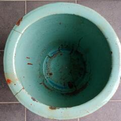 ピータン壺　水瓶