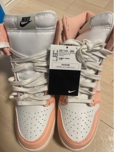 NIKE WMNS DUNK HIGH スニーカー