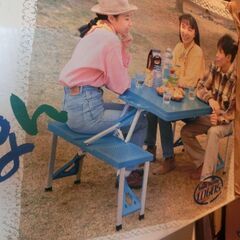　椅子付き折りたたみ式テーブル　キャンプ　ピクニック