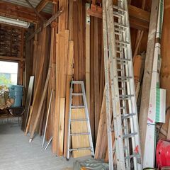 材木譲ります。DIY、薪などに！ベニヤ板、合板もあります。