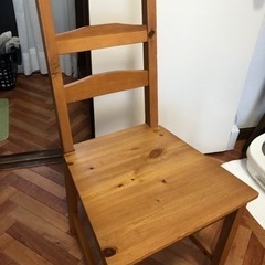 IKEA 椅子一脚