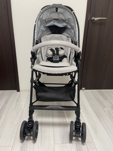 定価63,800円  中古combiスゴカル ベビーカー  4キャスエアー
