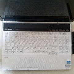 取引中です】NEC LaVie 15インチ i7 8GB SSD（256） Office2021 Wi-Fi 