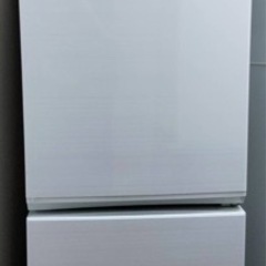 【美品】アイリスオーヤマ 冷凍冷蔵庫 AF156-WE