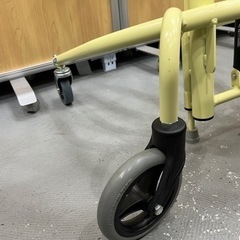 ＊【未使用・保管品】トレウォーク スリム 日進医療器 歩行器 室内用歩行器 リハビリ 歩行補助 介護 医療