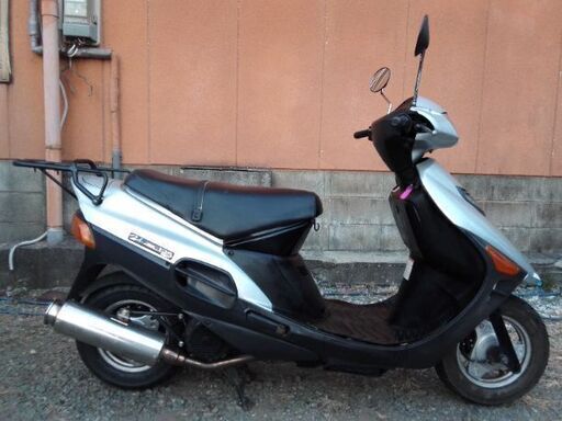 スズキ、ベックスター125cc　燃費にやさしい4スト