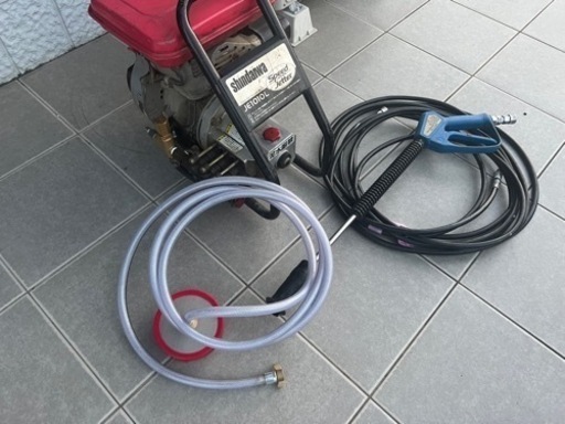 高圧洗浄機　洗車