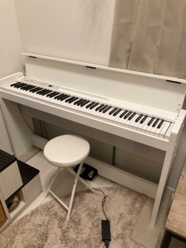 【お値下げ中】日本製電子ピアノKORG380白　美品