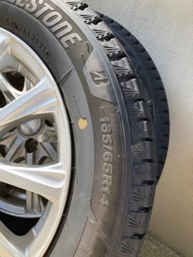 165/65/R14 冬タイヤBLIZZAK VRX3 2021年製 (めーさん) 豊栄の  