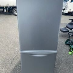 福岡市内配送無料　パナソニック Panasonic NR-B149W-S [冷蔵庫(138L 右開き) 2ドア シルバー]