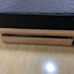 （取引先決定しました。）ダブルベッドマットレス付き(※取りに来ていただける方)