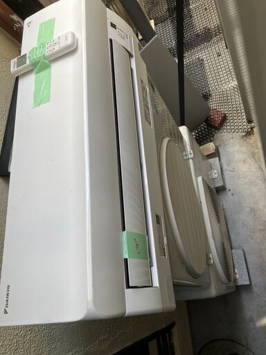 ☆中古￥24,800！IRIS OHYAMA　2.5kwルームエアコン　家電　AN-25WCSK-Ｗ型　2019年製　【BI116】