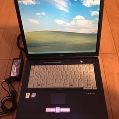 ノートパソコン FMV-C8240 中古  (9/22値下げ)