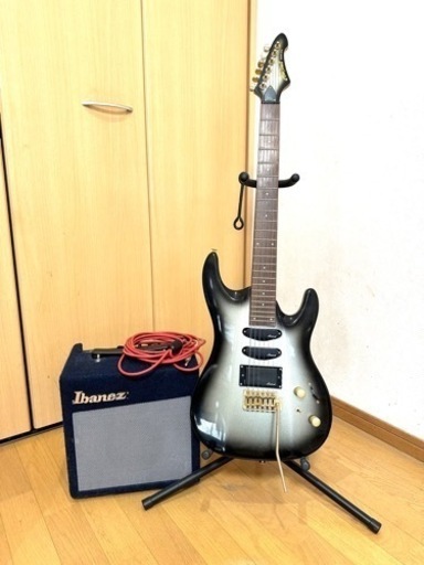 エレキギター ARIA ＋ Ibanezアンプ ＋シールド（コアフィルター付き）