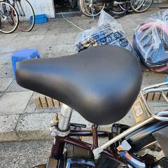 ?? ヤマハ 電動自転車 26インチ 8.7ah 4点 充電器 新品 サドル 新品