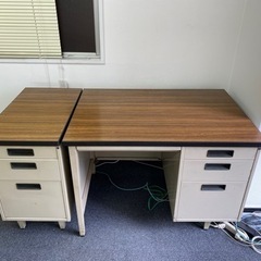 机と棚のセット