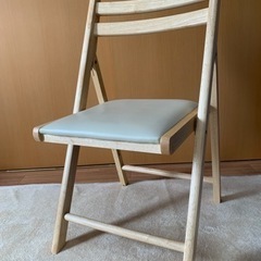 【引渡し確定】木製折り畳み椅子