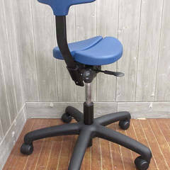 ss5530　アーユル・チェアー　オクトパス　ブルー　キャスタータイプ　座骨イス　アーユルチェアー　ワークチェア　青　健康椅子　腰に良い　座骨で座る　骨盤が立つ　いす　姿勢がよくなる