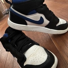 NIKE ハイカットスニーカー