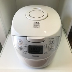 炊飯器　TOSHIBA  2019年製