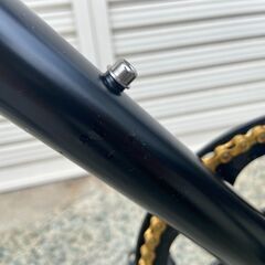 美品★人気　クロスバイク　700 x 28C　シマノ6段ギア　マットブラック